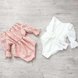 Infantil Pagliaccetto in pizzo per neonate Tutina con fiori primaverili per bambini Ins Abiti per abiti Abbigliamento nato coreano 210529