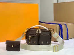 UOMO Donna Luxurys Designers Borse 2021 Primavera ed estate nuovi prodotti borse da donna Moda Vintage Borse a tracolla di alta qualità borsa a tracolla classica consegna gratuita