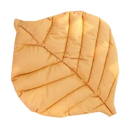 Camas de gato legendog de mobília 1pc Creative Leaf Shape Pad respirável destacável Lavagem lavável Pet Tapete de leito