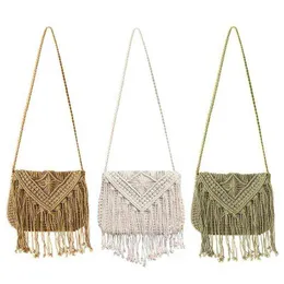 Handgjord Rattan Vävd rund handväska Vintage Tassel Straw Rope Striked Messenger Bag Lady Fresh Summer Beach Tote