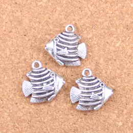 36st Antik Silver Bronze Plated Goldfish Fisk Charms Pendant DIY Halsband Armband Bangle Fynd 18 * 18mm