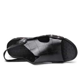 Authentic Outdoor Lawn Sandals Flat Wholesale Luxurys Designers flip-flops soft bottom trendy Sandy beach shoes