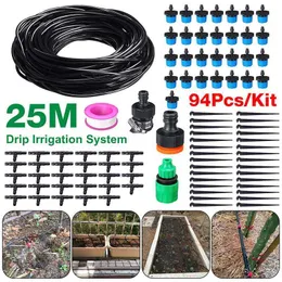 94st / set 25m Automatic Micro Drip Irrigation System Garden Bevattningsspray Självvattenpaket med 30 Justerbar DIPPER 210610