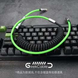 GeekCable Handgefertigtes, maßgeschneidertes mechanisches Tastatur-Datenkabel für GMK Theme SP Keycap Line Green Screen Colorway