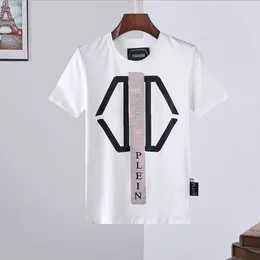 PLEIN BEAR T GÖMLEK Erkek Tasarımcı Tişörtleri Taklidi Kafatası Erkek T-Shirt Klasik Yüksek Kaliteli Hip Hop Streetwear Tişört Casual En Tees PB 16302