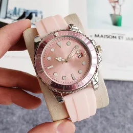 클래식 여성 시계 브랜드 고무 패션 캐주얼 시계 40mm 레이디 드레스 손목 시계 Montres de Luxe 붓는 Femmes