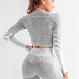 Kvinnor Gym Kläder Sportkläder Seamless Ombre Långärmad Yoga Set Legging High Waisted Fitness Suit Tight Work Out 210802