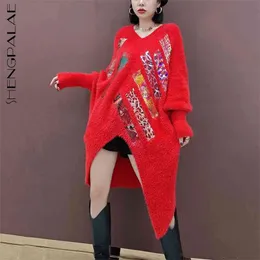 Shengpllae Personalityコントラストカラードレス女性の春のVネックの大きいサイズ長袖裾のIRMALRRニットドレス210427