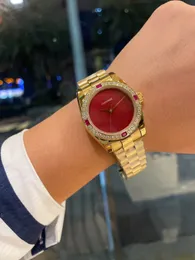 Casual Women Girl Geometric Ice Gem Watches Glass Rostfritt stål Square Diamond Wristwatch Female Quartz Clock Red Dial