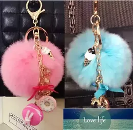 Present Macarons Cake Keychain Fur Pompon Pompom Nyckelring Frankrike Paris Laduree Effiel Tower Macarons Ribbon Key Ring Väska Charm Fabrikspris Expert Design Kvalitet