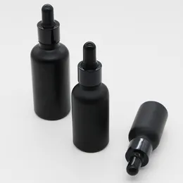 Flacone contagocce in vetro nero da 30 ml 50 ml 100 ml all'ingrosso Bottiglie vuote E liquide con pipetta per essenza cosmetica
