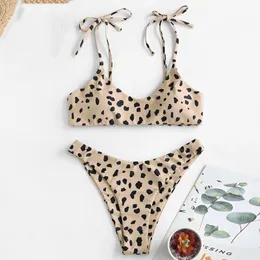 Kvinnors badkläder 2021 sommar sexig vågpunkt strandkläder bikini hög midja med två delar delad baddräkt kostym da bagno