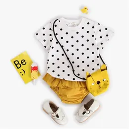 Baby T-shirt + Shorts 2 pezzi / lotto Born Girls Dot Abbigliamento Set Summer Cotton Suit Born Boy Clothes 210521