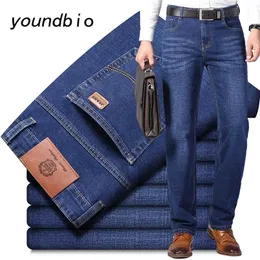 Styl Długie Spodnie Dżinsy Męskie Dorywczo Luźne Prosta Noga Biznes Klasyczny Mężczyzna Stretch Denim Spodnie 1892 211108