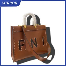 Mirror f Einkaufstasche Brown Mode Stil großer Kapazitätsreisen und Freizeitbequemlichkeit All-Match Leder Soft High-End-Marke