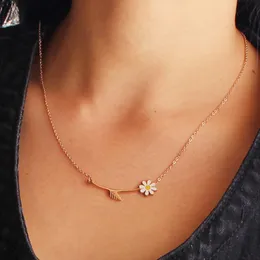 Fashion Summer Vacation Titanium Sunflower Necklaces Rose Gold Flowers Daisy Pendant Chain Choker Necklace For Women Jewelry Chokers