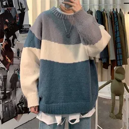 Sweater Men Streetwear Hip Hop Autumn Pull Spandex O-neck Oversize Couple Stitching Male Tops Vintage Knittwear Sweaters 211018