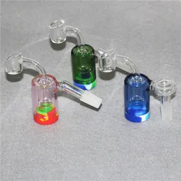 New Hookahs Catcher de cinzas de vidro com cores Recipiente de silicone Reclamador 14mm Catchers de cinzas para beveled borda de quartzo Nails Dab Rig Fumador
