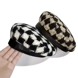 Grid Beret Hat Fashion Brand Slyte Winter Autumn For Woman Retro Berets Girl Plaid Painter Hat Adjustable leisure berets hat