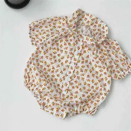 Sommar koreansk stil blommig triangel romer toddler kläder baby flicka bodysuit för född 210528