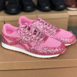 2021 designer mulheres sneakers sapatos lisos lace up sneaker couro low-top treinadores com lantejoulas outdoor sapatos casuais qualidade superior 35-43 W17