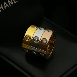 Titanium Steel Silver Love Ring Men and Women Rose Gold Cluster Rings smycken för älskare Parringar gåva