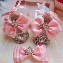Dollbling Girls Pink Crown Ballerina Baptism Shoes Infant Dazzling Shoes Dress Handmade Mommy Daughter Outfit Bling Botties 210326