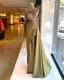 Одно плечо с длинным рукавом выпускного вечера платье выпускного вечера бисера хрустальные боковые сплит кружевные аппликации формальные вечерние платья Дубай арабский халат де Марие