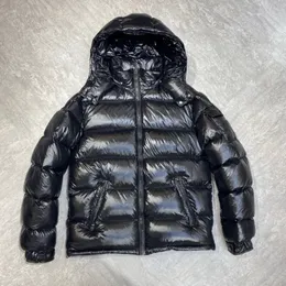 Mode Mens Jackor Parka Kvinnor Klassisk Casual Down Coats Outdoor Warm Feather Winter Jacket Unisex Coat