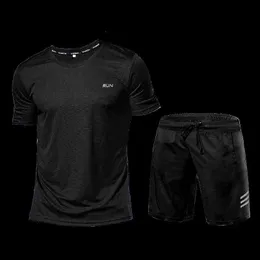 Herren Sportswear Trainingsanzug Gym Kompression Kleidung Fitness Running Set Sportlich Tragen T Shirts Ropa Deportiva Hombre Camisetas Y1221