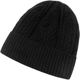 Berets Big Head Men Winter Large Size Skullies Hat Warm Fleece Lining KnittedHat Adult Outdoors Ski Plus Beanies 55-68cm