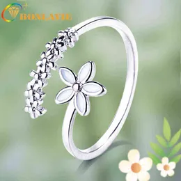 BONLAVIE Small Flower Ring Drop Glaze White Flower Index Finger Ring Opening Female Fashion Jewelry G1125