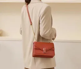 Retro czerwone damskie torby na ramię wysokiej jakości skórzane modne torebki modne eleganckie damskie małe kwadratowe torby
