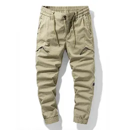 Spodnie taktyczne Męskie Multi Kieszenie Cargo Spodnie Wojskowe walki Bawełniane Stretch Security Pant Swat Army Casual Spodnie Hike Spodnie H1223