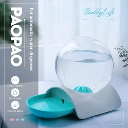 NUOVA Bubble Automatic Pet Water Fountain Bottiglia d'acqua per gatti Ciotole per cani Contenitore per alimenti per animali Distributore di acqua per l'alimentazione interattiva Y200922