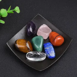 8pcs / set reiki natursten tumbled sten oregelbunden polering sten kvarts yoga energi pärla för chakra helande dekoration