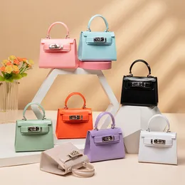 Mädchen Prinzessin Handtaschen Fashion Kinder Süßigkeiten Farben Jelly Bags Kinder Kette Makkaron Messengerbeutel Frau Mini eine Schulterpolizei F292