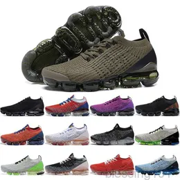 Designer Men Women Fly Chaussures Knit Moc 3 Casual Sport Shoes Runners Luxury Ladies Triple Black Sneakers White Outdoor Maxes K222