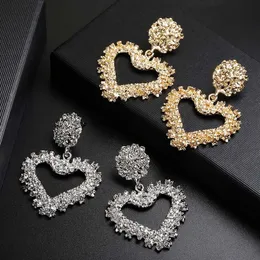Kreativ mode uttalande droppe örhängen kvinnor stor geometrisk hjärtformad hängsmycke hängande dangle örhängen kvinnliga smycken gåvor