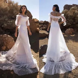 Stylish Beach Wedding Dresses Sheer Off The Shoulder Neck Bridal Gowns Half Sleeves A Line Sweep Train Tulle Bohemian robe de mariée