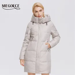 Miegofce Vinter Kvinnor Mid-Length Coat Hooded Design För att hålla varma och vindtäta Parka Zipper Loose Ladies Jackor D21647 210918