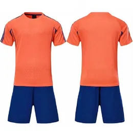 2021 Anpassade fotbollströjor sätter slät kunglig blå fotbollsvettbehållande och andningsbar barns träningsdräkt Jersey 31
