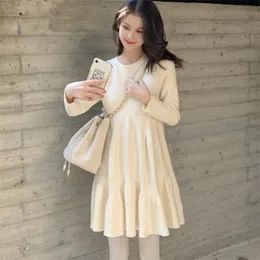 Spring Women Seater Pleated Dress Casual Korean Style High Waist Sweet Knitted Above Knee Ruffles Lady 210514