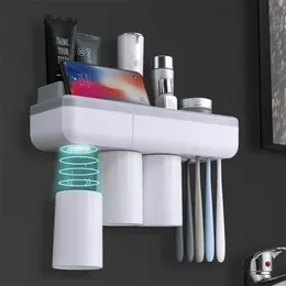 Toothbrush Holder Storage Rack Bathroom Accessories Sets with Dustproof Cover Toothpaste Magnetic Adsorption 210423