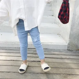 Spring Autumn Korean style fashion ripped jeans for Mom and daughter Family Matching mother me skinny denim pants 210508