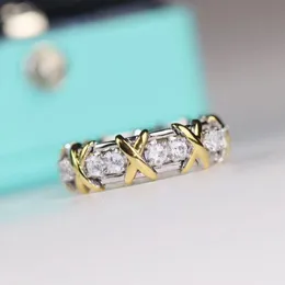 Классическое кольцо X Cross с боковыми камнями S925 Sterling Silver Moissanite Ladies Ring Luxury T Ювелирные изделия Подарок на День Святого Валентина