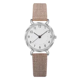 女性腕時計クォーツ時計 26 ミリメートルブティックリストバンドファッションビジネス腕時計ガールフレンドデザイナーレディース腕時計