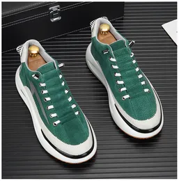 Estilo 6586 European Men's Casual Party Party Wedding Shoes Fashion Moda de alta qualidade Sports Sports Sneakers Premium Trend Designer Soxers B152