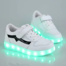 USB充電キッズシューズ輝くスニーカーLEDライトアップカジュアルな男の子の靴幼児LED発光シューズ子供スニーカーG1025
