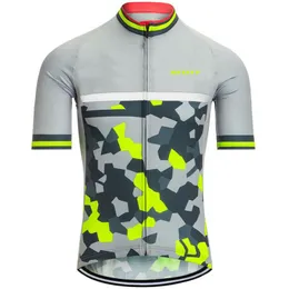 Pro Team SCOTT Maglia da ciclismo Uomo 2021 Estate quick dry Mountain Bike Shirt Uniforme sportiva Bici da strada Top Abbigliamento da corsa Abbigliamento sportivo all'aperto Y21052601